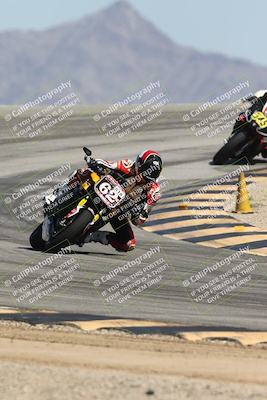 media/Oct-02-2025-Racers Edge (Thu) [[2c91cb6ab3]]/2-A Group/Session 5-Turn 12 (130pm)/